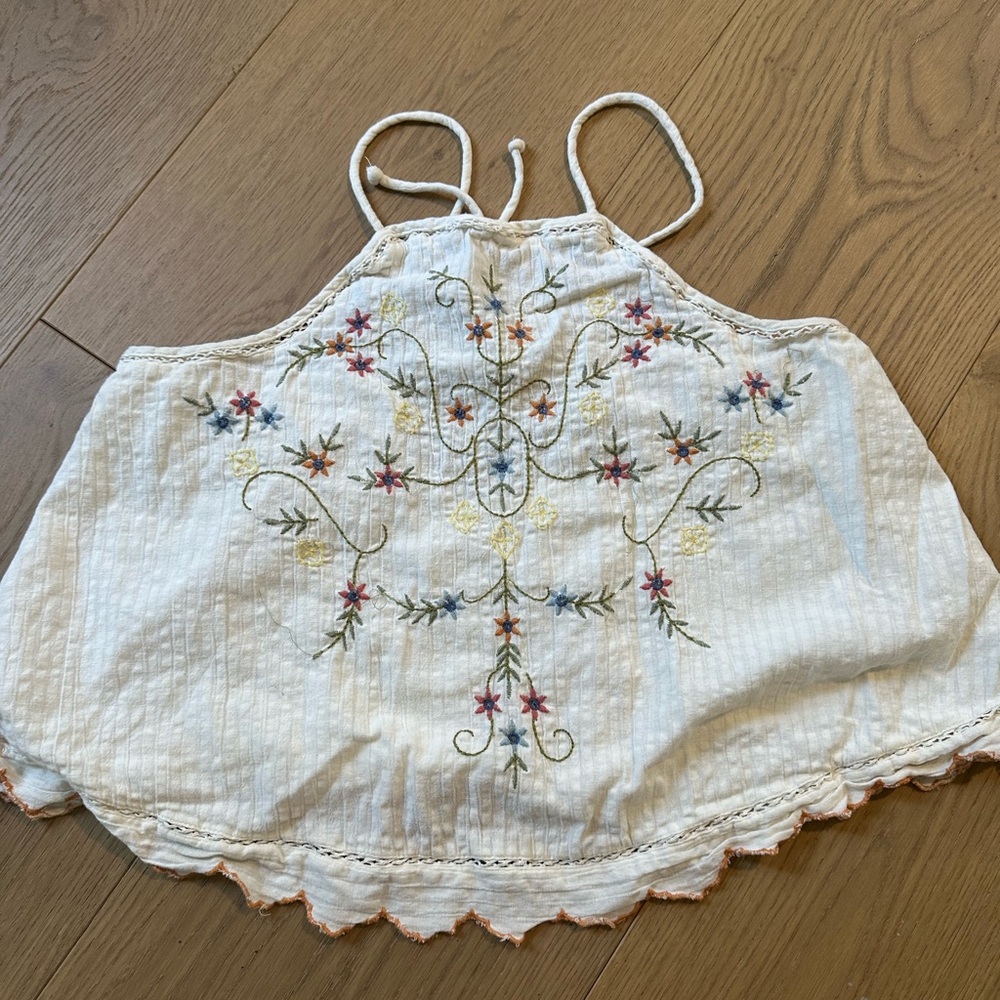 American Eagle Top SIZE MEDIUM